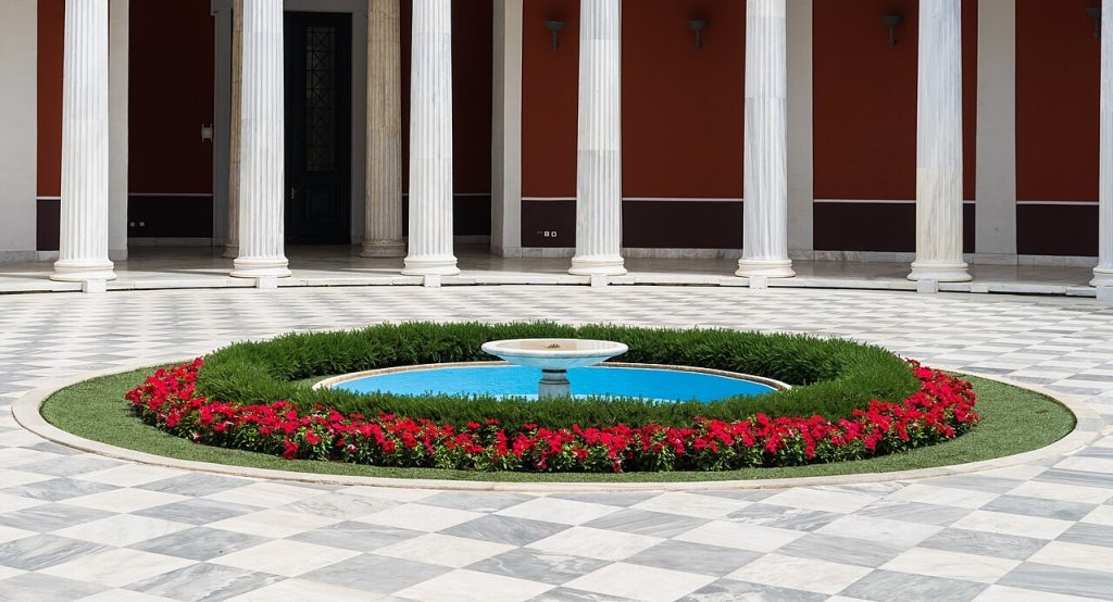 Fuente de un patio