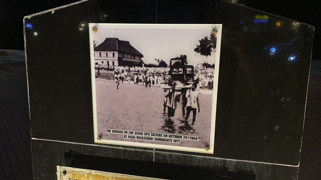 Fotografías conservadas en un archivo