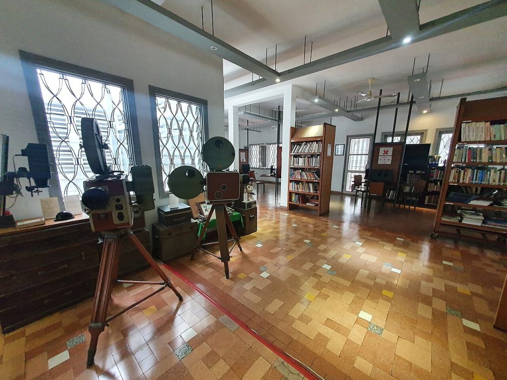 Consulta de materiales de archivo